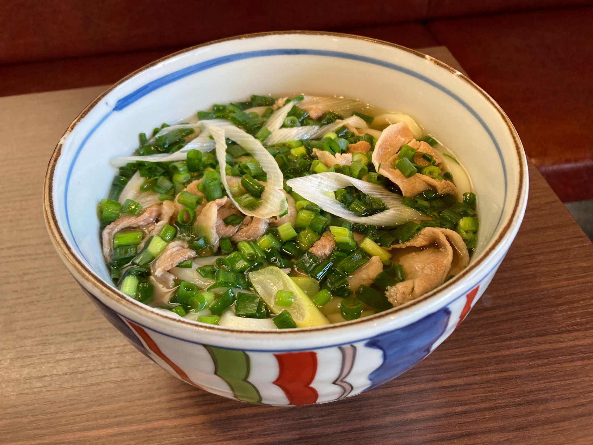 萌葱~もえぎ肉うどん ¥1200